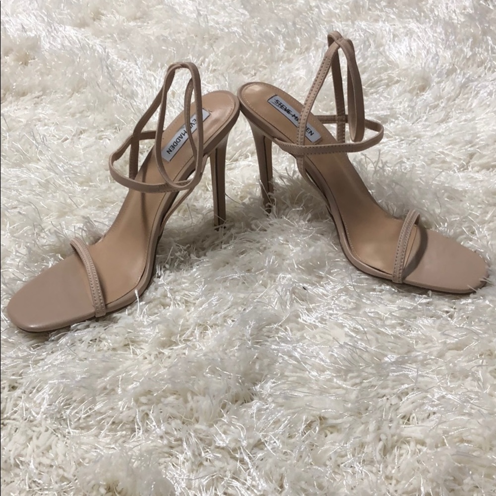 Steve Madden heels